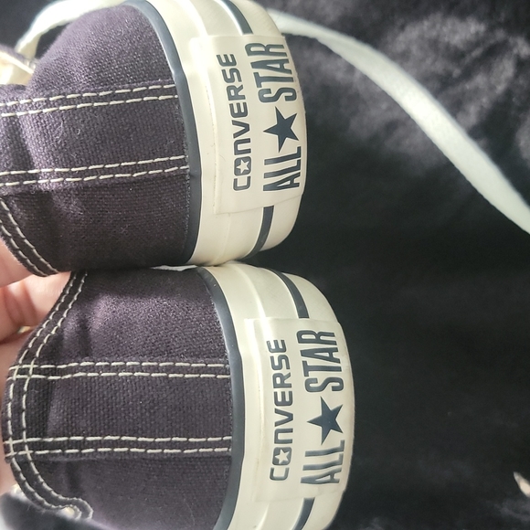 Converse - Picture 4 of 9